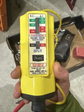 34-5193 IDEAL Vol Voltage Continuity Tester Vdc
