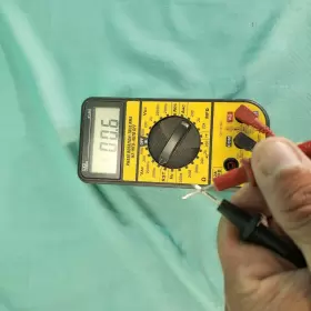 61-361 IDEAL Phase Digital Multimeter Battery #3