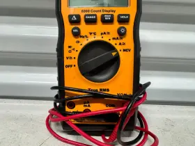 783250810512 IDEAL Digital Multimeter Display #3