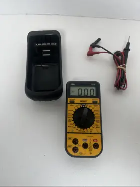 E209641 IDEAL Pro Multimeter