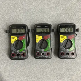 3310 INNOVA Digital Multimeter Cat Leads