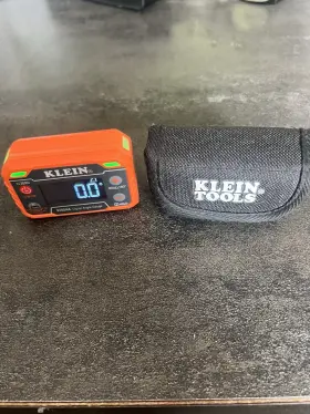 0124Y-A1 KLEIN TOOLS Digital Angle Gauge
