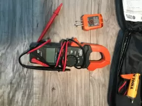 CL120 KLEIN TOOLS Digital Clamp Meter Ac Auto Amp #2