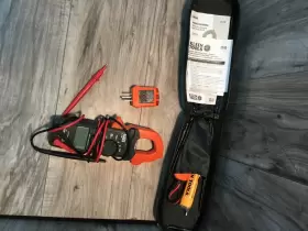 CL120 KLEIN TOOLS Digital Clamp Meter Ac Auto Amp