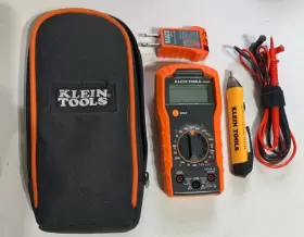 69149P KLEIN TOOLS Multimeter Kit