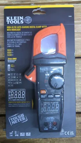CL810 KLEIN TOOLS Pro Digital Clamp Meter Flashlight Dial