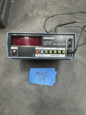 LDM-851 LEADER Digital Multimeter Powers