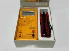 ET23DMMA MAC TOOLS / FLUKE Multimeter Nos Box Leads #2