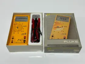 ET23DMMA MAC TOOLS / FLUKE Multimeter Nos Box Leads