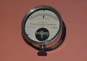 5405-A MCINTOSH Plug Panel Meter