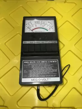 M530 MEG-O-VOLT Insulator Tester