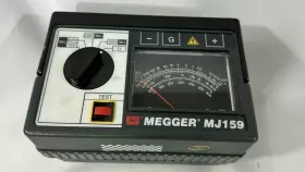 MJ159 MEGGER Cranked Megohmmeter Avo #2