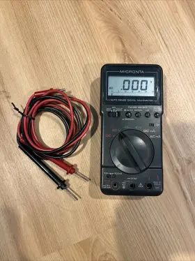 22-186 MICRONTA Radio Auto Lcd Dmm Digital Multimeter