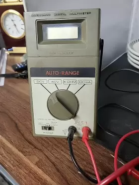 22-196 MICRONTA Lcd Digital Multimeter Owners Manual Power #2