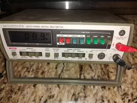 22-195A MICRONTA RADIO SHACK Auto Multimeter Benchtop