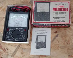 22-203C MICRONTA RADIO SHACK Multimeter Box