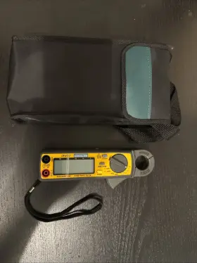 PDF40 MIDTRONICS Digitalclamp Meter Digital Amp Clamp