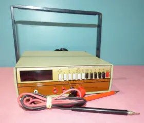 R-1001A MOTOROLA Digital Multimeter #2