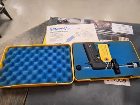7023125 NORDSON EFD Dispensing Gun Dispens