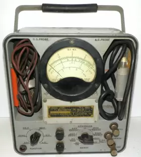 TS-505-U NORTHEASTERN Army Multimeter Military Vacuum Tube