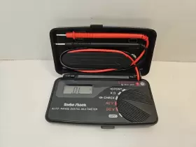 22-179A RADIOSHACK Radio Pocket Lcd Digital Multimeter Tester