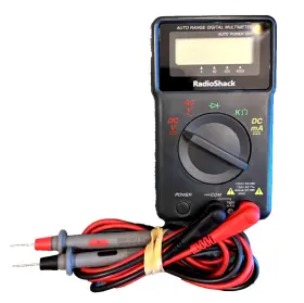 22-803 RADIOSHACK Auto Lcd Digital Handheld Multimeter Box