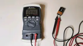 2200087 RADIOSHACK Digital Multimeter