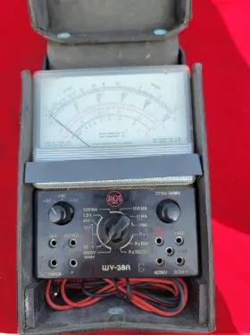 024535 RCA Multimeter Volt