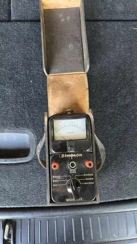 12311-372 SIMPSON Electric Meter Great Functioning