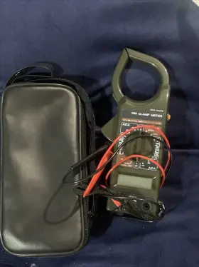 093184043925 SPEEDWAY Digital Clamp Meter