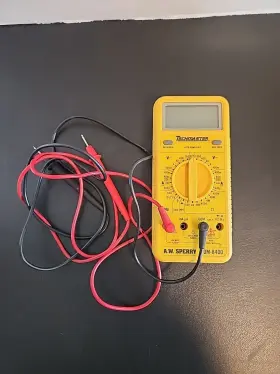 DM-8400 SPERRY Handheld Digital Multimeter Battery