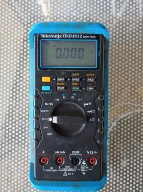 DMM912 TEKTRONIX Auto Ac Resistance #2