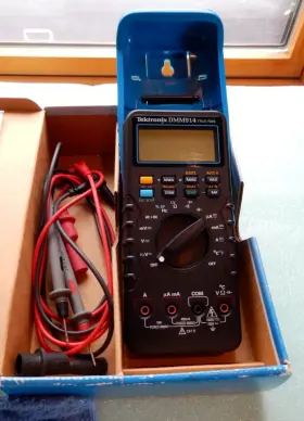 DMM914 TEKTRONIX Tek Multimeter