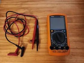 72-9385 TENMA Digital Multimeter Auto Ac Voltage Tester