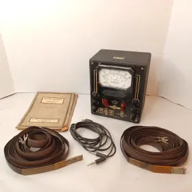 1270-F TRIPLETT Volt Meter Frigidaire Tester