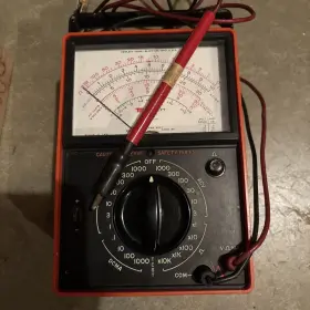 3145 TRIPLETT Analog Multimeter Leads Box