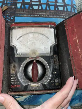 630-NS TRIPLETT Suspension Multimeter Bakelite #3