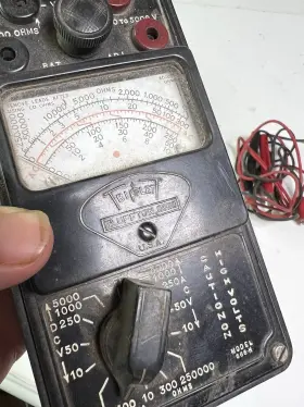666H TRIPLETT Multimeter #3