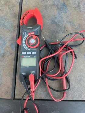 9305 TRIPLETT Ac Clamp Meter Digital Multimeter Cat Auto Hold