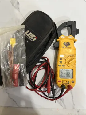 160102630 UEI Digital Clamp Meter