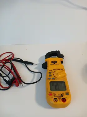 DL389-TRMS UEI Multimeters