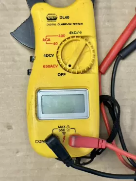 DL40 UEI Clamp Digital Multimeter Leads