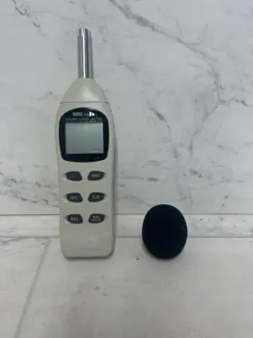 UEI DSM101 Sound Level Meter