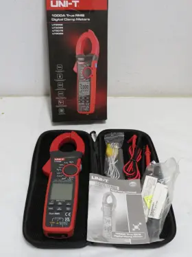 UT208B UNI-T Digital Clamp Meter Access