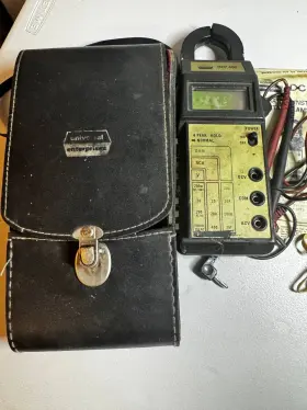 DCP-400 UNIVERSAL ENTERPRISES Enterprise Clamp Meter