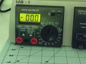 LAB-1 VELLEMAN Multimeter Power Supply Solder Station #3