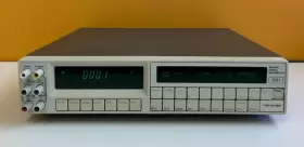 228A WAVETEK Dcv Selfcal Digital Multimeter