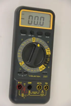 25XT WAVETEK Digital Multimeter