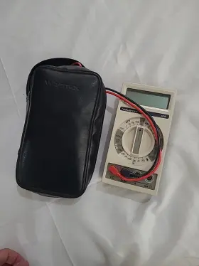 320B WAVETEK Multimiter