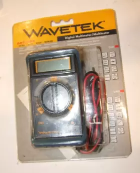 739636010694 WAVETEK Digital Multimeter